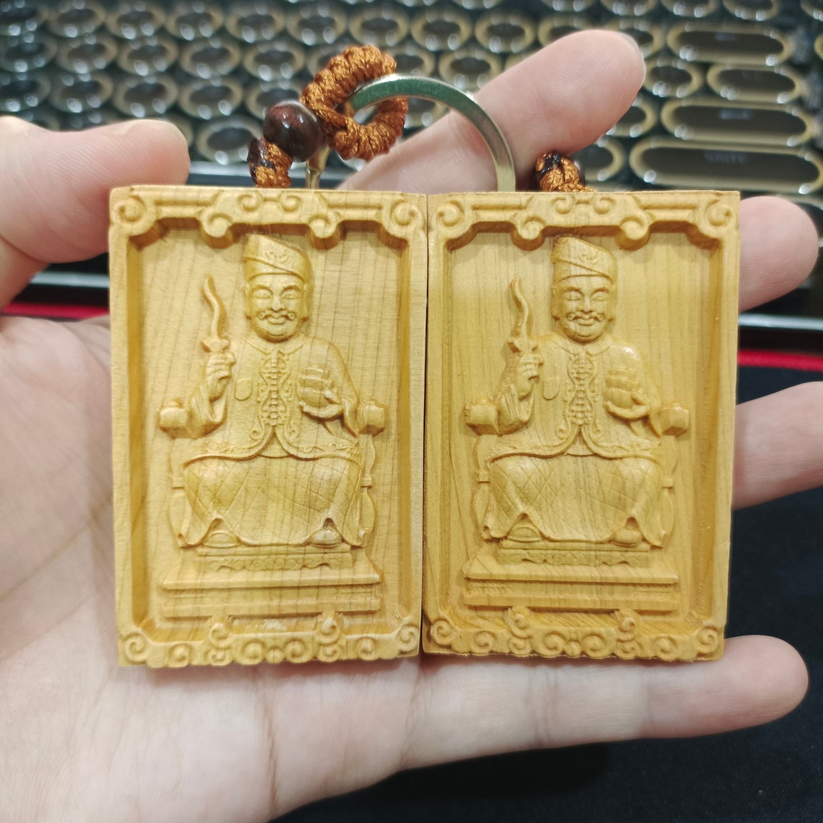 马来西亚拿督公崖柏木钥匙扣|招财保平安 Datuk Gong Keychain