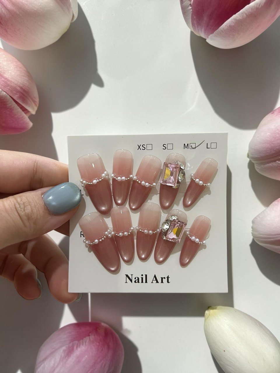 pearl press on nails