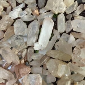 天然水晶原石（散装） Natural Raw Crystal Stones (Bulk)